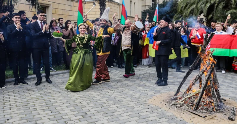 UNEC də tələbələrin iştirakı ilə Novruz bayramı qeyd olunub