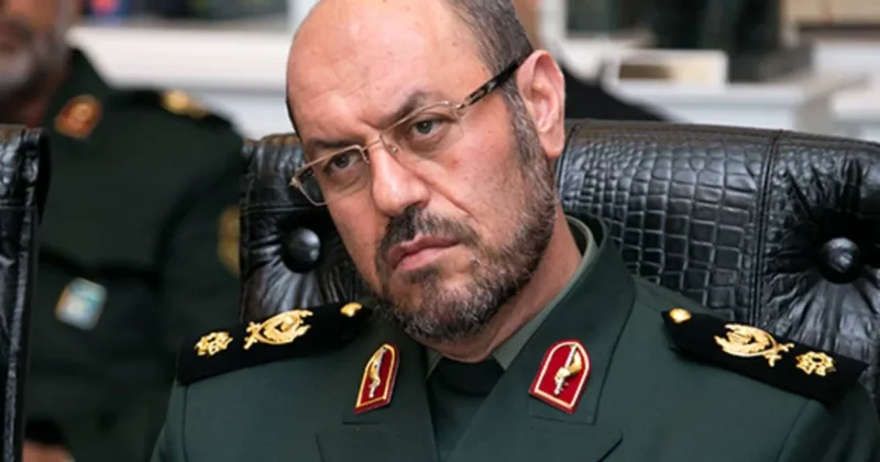 Хосейн Дехган стал преемником Али Лариджани