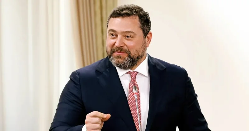 Azərbaycanda 4 saytın sahibi gürcü iş adamı 6 milyard dollar...