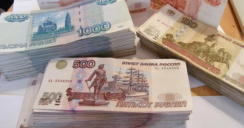 Rublun ucuzlaşması Rusiyadan Azərbaycana daxil olan pul köçürmələrinin həcmi azaldır Ekspert rəyi