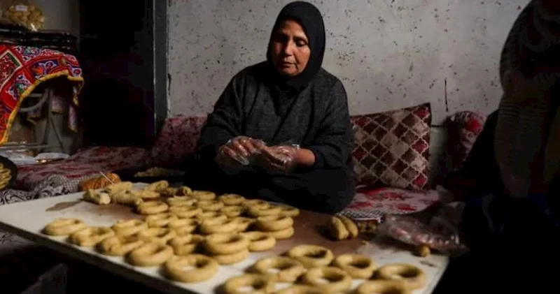 Qəzzada dağıntılar altında bayram hazırlıqları... Fotolar