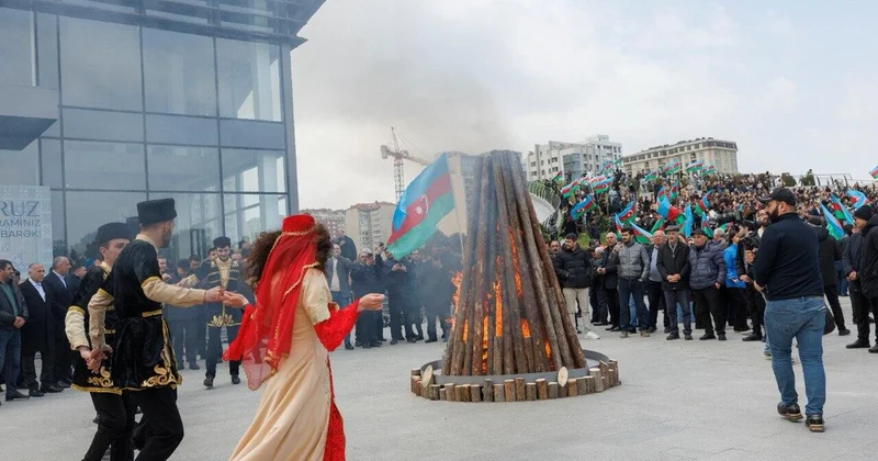В Баку организовали грандиозный праздник Новруз ФОТО