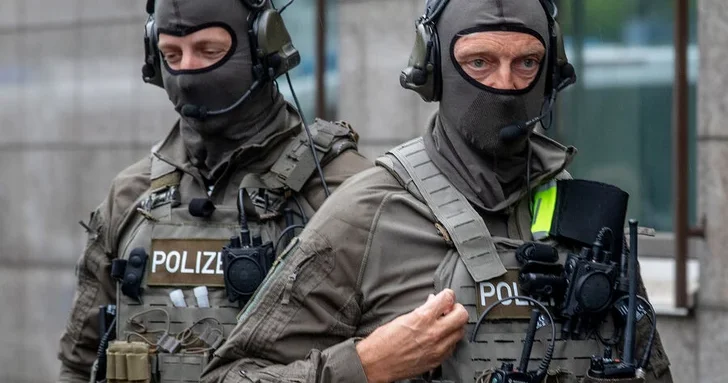 Спецназ Германии готовится штурмовать сикхский храм из за стычки внутри общины