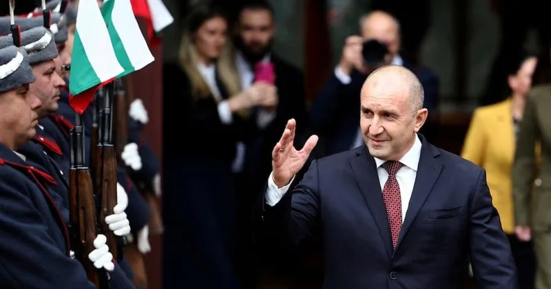 Bolqarıstanda səsvermə keçirilir, sabiq prezidenti dəstəkləyənlərin sayı artıb YENİLƏNİB