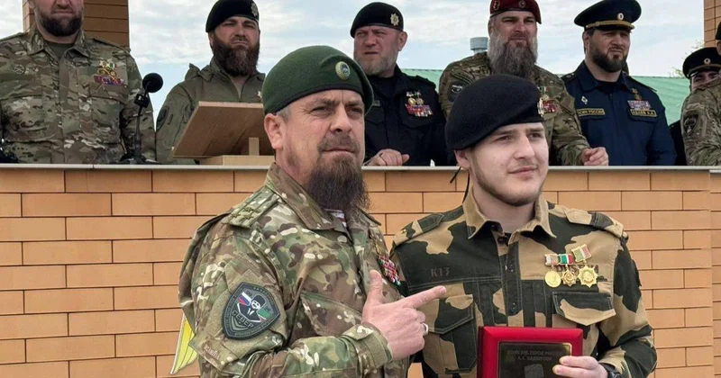 Адама Кадырова наградили еще одной памятной медалью Minval Politika