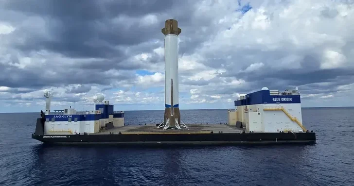Конкурент SpaceX успешно посадил первую ступень ракеты после запуска