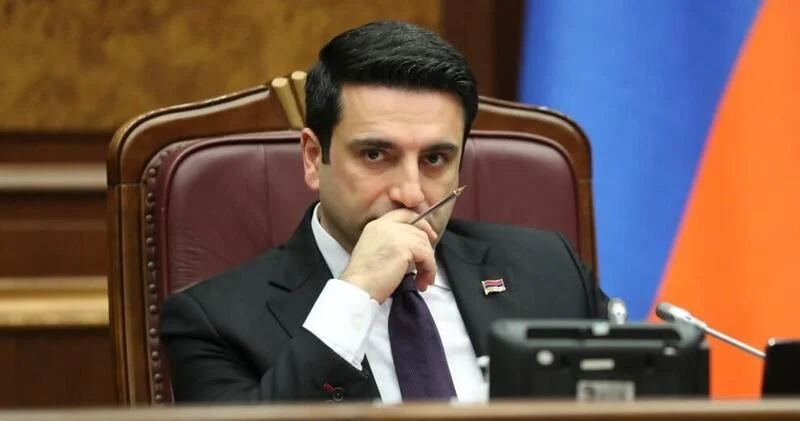Симонян: Армения не рассматривает вопрос вывода российской военной базы