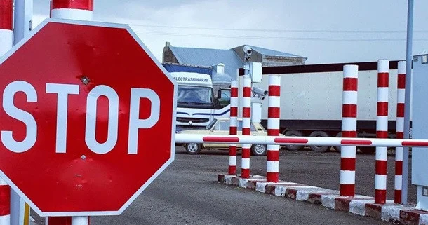 Суд запретил выезд из страны одному из экс министров