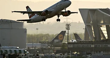 Almaniyadan İspaniyaya gedən təyyarə 10 dəqiqə pilotsuz uçuş edib...