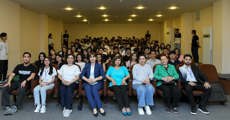 BMU da əcnəbi tələbələr üçün “Cultural Crossroads” adlı tədbir təşkil olunub