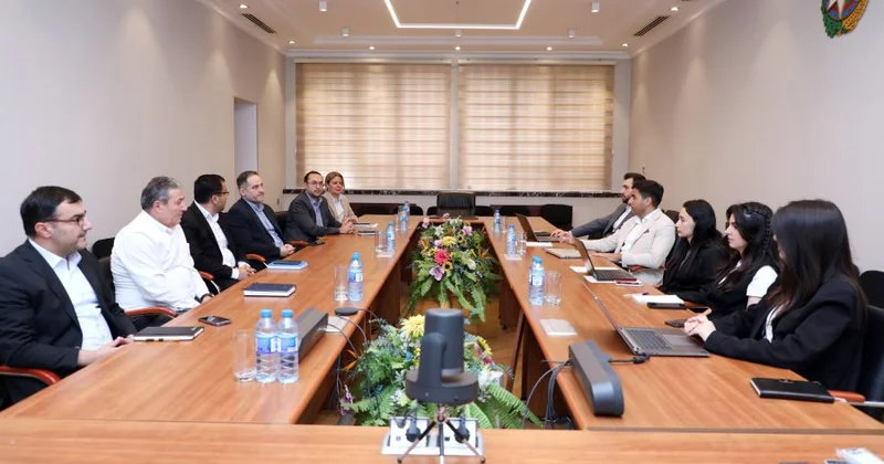 “Gənc İstedadlar Proqramı”nda təcrübəçilərin fərdi mövzularının təqdimatı keçirildi FOTOLAR