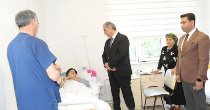 İcra başçısı şəhid atasını ziyarət etdi FOTOLAR