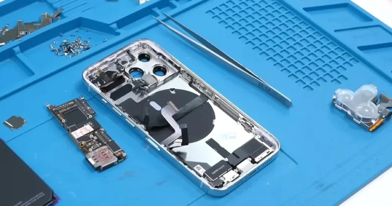 Kanadalı bloqerin yığdığı iPhone yenisindən xeyli ucuz başa gəlib