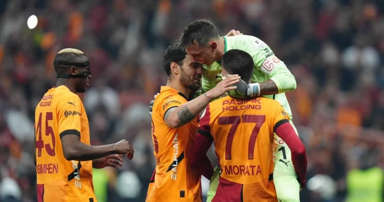 Muslera Qalatasaray dan ayrılmaq istəyir klub prezidenti açıqladı