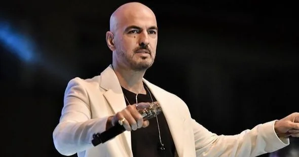 Soner Sarıkabadayı Bakıda izdihamlı konsert verdi FOTO/VİDEO