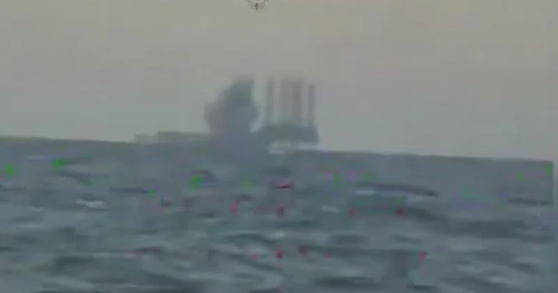 Украинские дроны уничтожили российскую РЛС в Черном море видео