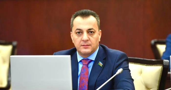 Deputat: Qanundankənar vasitələrlə qız uşaqlarının abortu baş tutur