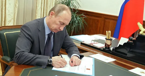 Rusiyaya dəyən zərərlə bağlı Putindən qərar