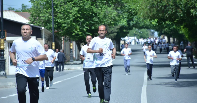 “Sağlamlığa doğru qaç”: Bu dəfə səhiyyə işçiləri yarışdılar FOTO