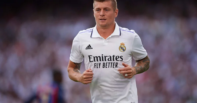 ​“Real yeni Kroosunu tapdı Alonso ulduz futbolçunu istəyir