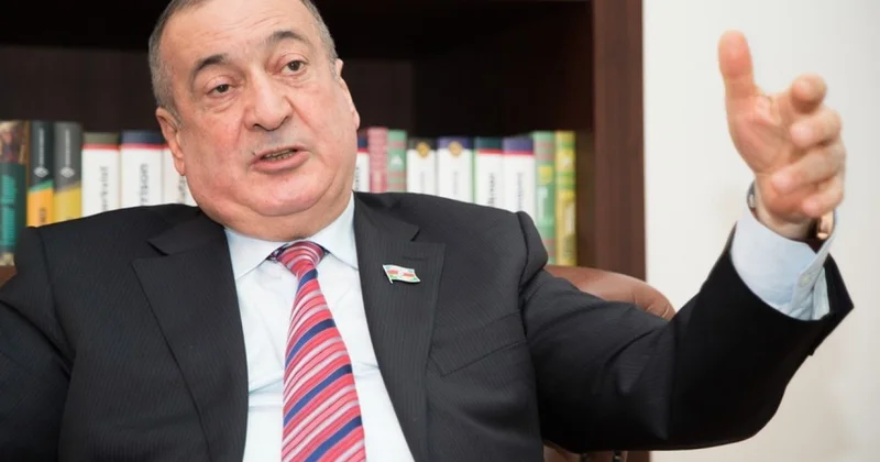 Saleh utandığından üzə çıxmır Eldar Quliyev