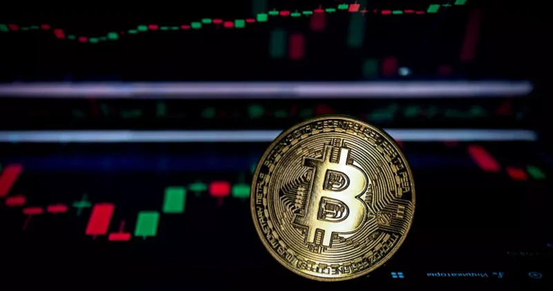 Стоимость биткойна поднималась выше 107 тыс. долларов