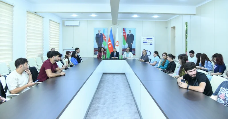 BMU da tələbələr üçün infosessiya keçirilib FOTOLAR