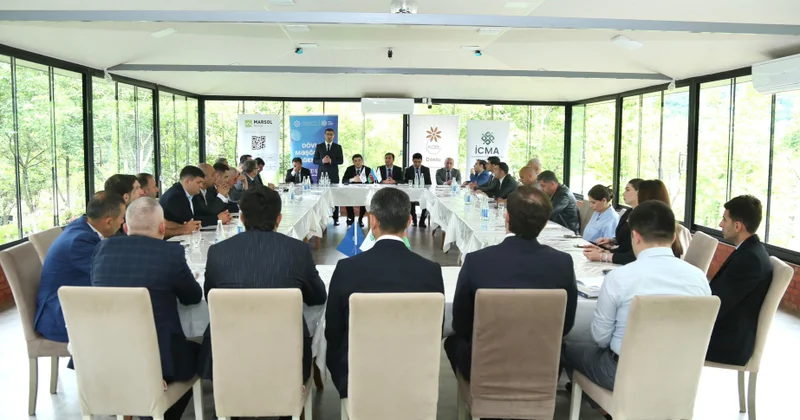 Əqli Mülkiyyət Agentliyinin mütəxəssisləri KOBİA nın sahibkarlarla Lənkəranda keçirdiyi görüşdə iştirak ediblər