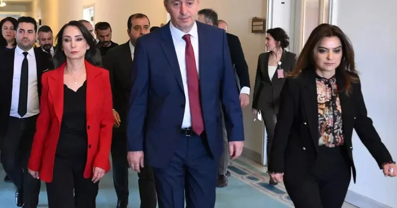 DEM Partiyası CHP yə gedir