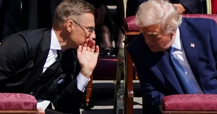 СМИ: Президент Финляндии пытался отговорить Трампа от сближения с Россией