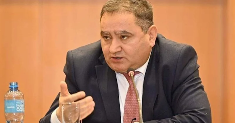 Valideynlər direktora pul verir ki, uşaq repetitor yanına getsin Sabiq deputat