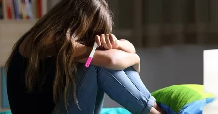 В Азербайджане 15 летняя девочка стала матерью: полиция возбудила дело