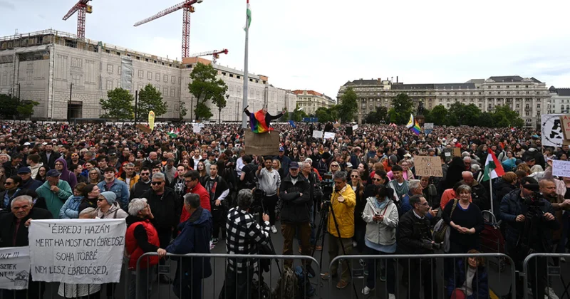 В Венгрии вспыхнули массовые протесты против закона Орбана