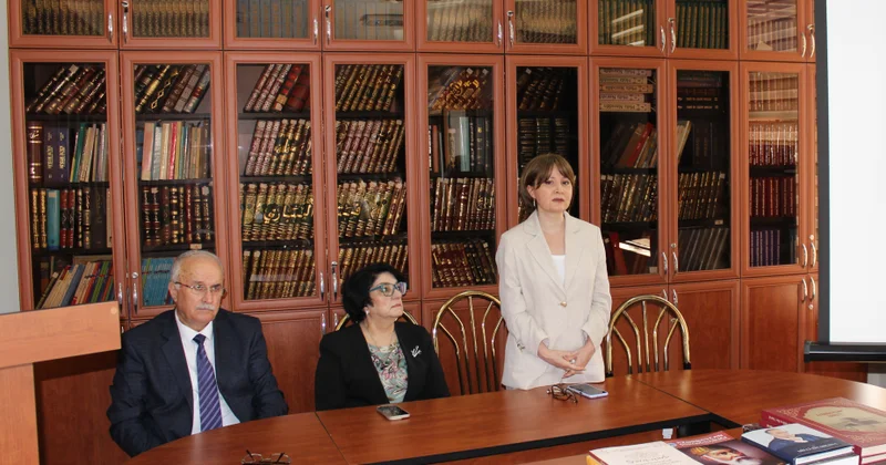 Şərqşünaslıq İnstitutunda Cavad Heyətin 100 illiyinə həsr edilən elmi sessiya keçirilib