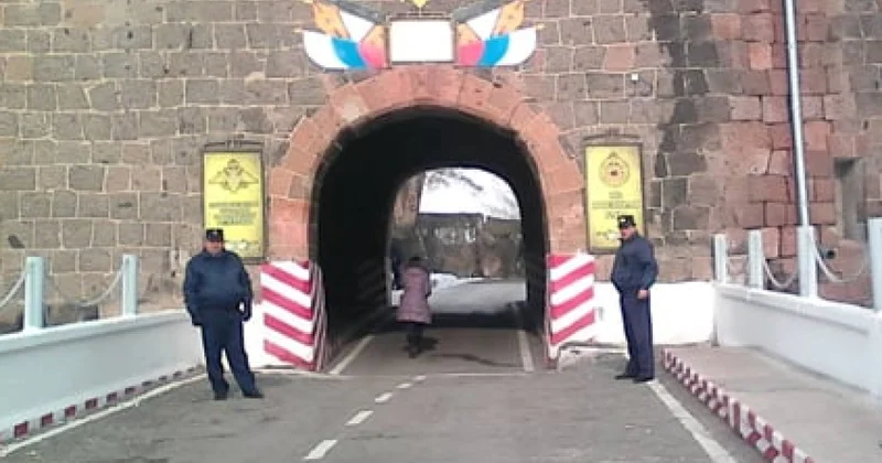 Ереван снова о российской военной базе