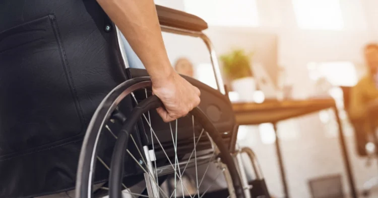 Bu il əlilliyi olan 5700 şəxsə reabilitasiya vasitəsi verilib
