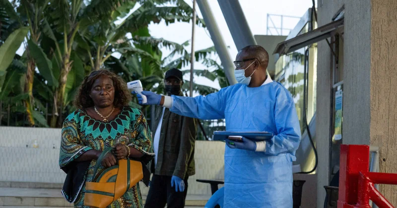ÜST: Ebola epidemiyası iki ay ərzində bitməyəcək