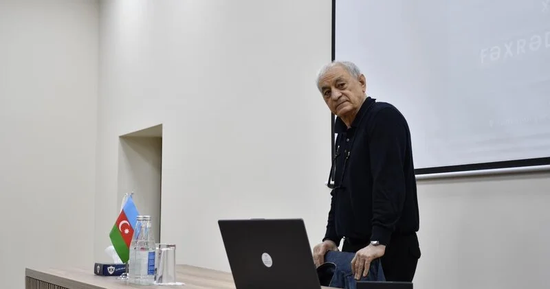 Fəxrəddin Manafov Qarabağ Universitetində tələbələrlə görüşdü FOTO