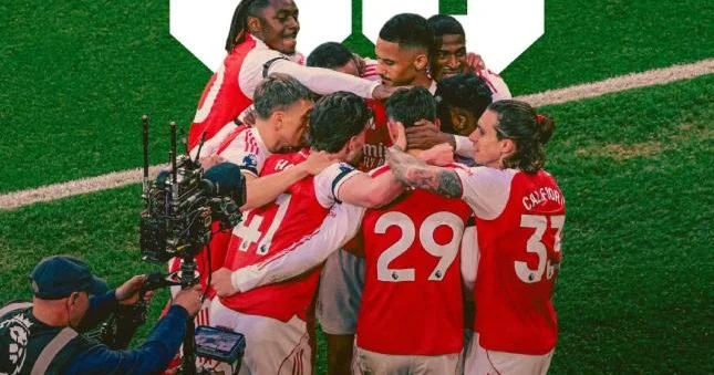 Tilsim qırıldı Arsenal çempion oldu