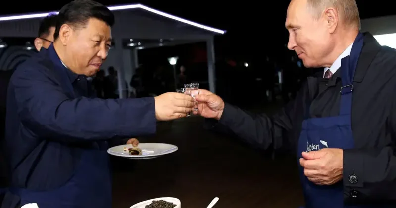 Putin Pekinə niyə tələsir? BBC