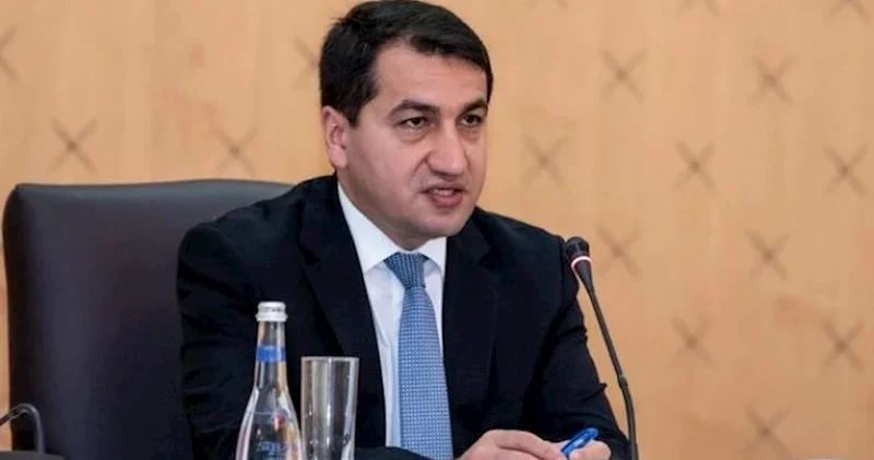 Hikmət Hacıyev: Əsas prioritetlərdən biri insanların azad olunan ərazilərə təhlükəsiz çıxışının təmin edilməsidir