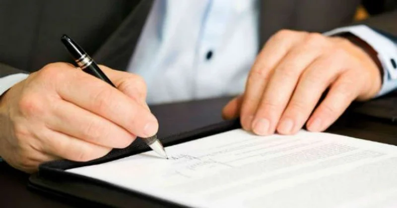 İnsanların 90% i niyə sağ əllidir? İllərdir araşdırırdılar, indi tapıldı