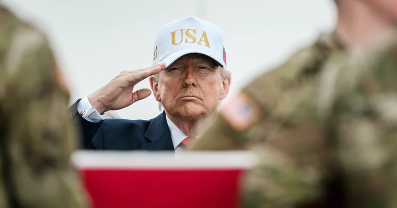 Трамп заявил, что готов снова бомбить Иран