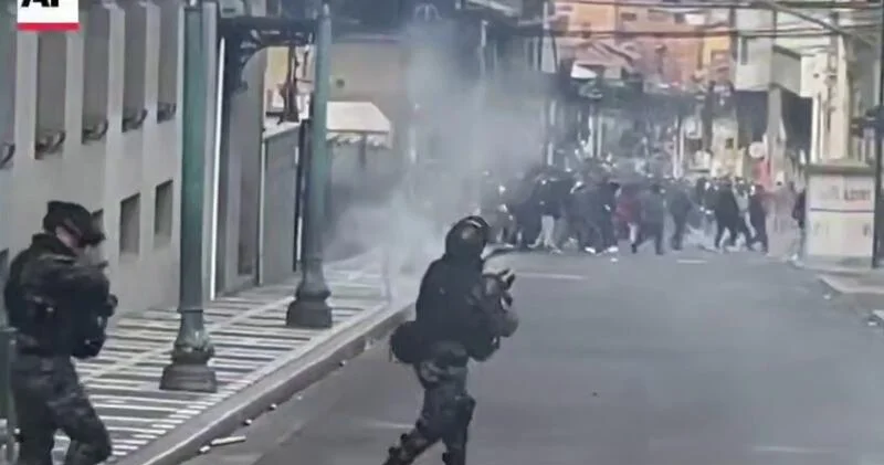 Массовые протесты вспыхнули в Боливии ВИДЕО