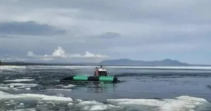 Baykal gölündə kater qəzaya uğradı: 5 nəfər öldü, yaralılar var