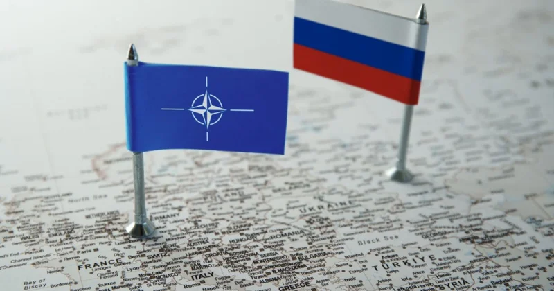 Россия заявила о росте рисков лобовой сшибки с НАТО Minval Politika