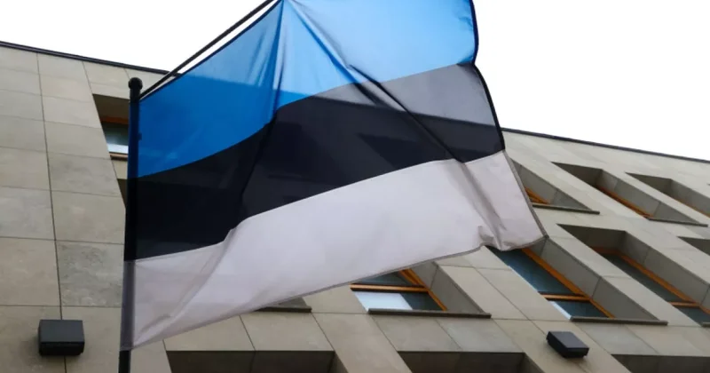 Украина извинилась за нарушение воздушного пространства Эстонии