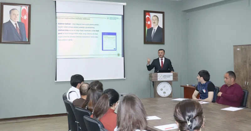 Peşə təhsili müəssisələrində vergi və maliyyə təlimləri keçirilib