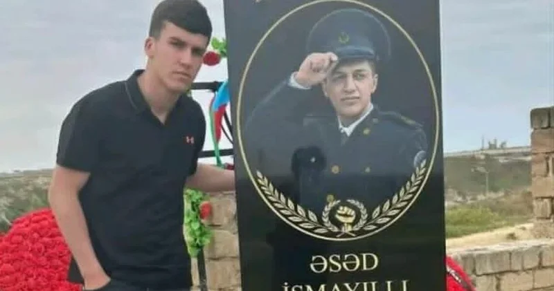 Ölən kursantın kədərli taleyi: dostunun qəbri üstündə... Foto