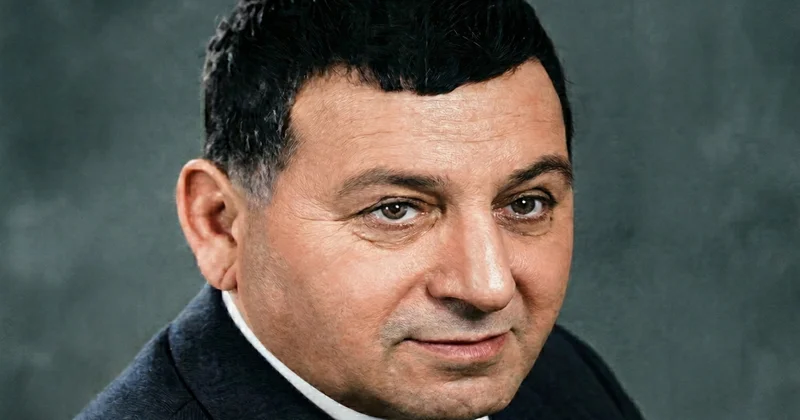 Mətanətlə, dəyanətlə qoşam mənim, Şuşam mənim! Günün şeiri